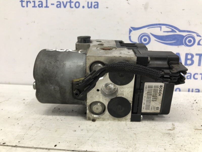 Блок abs Kia Sorento BL 2.5 diesel D4CB
