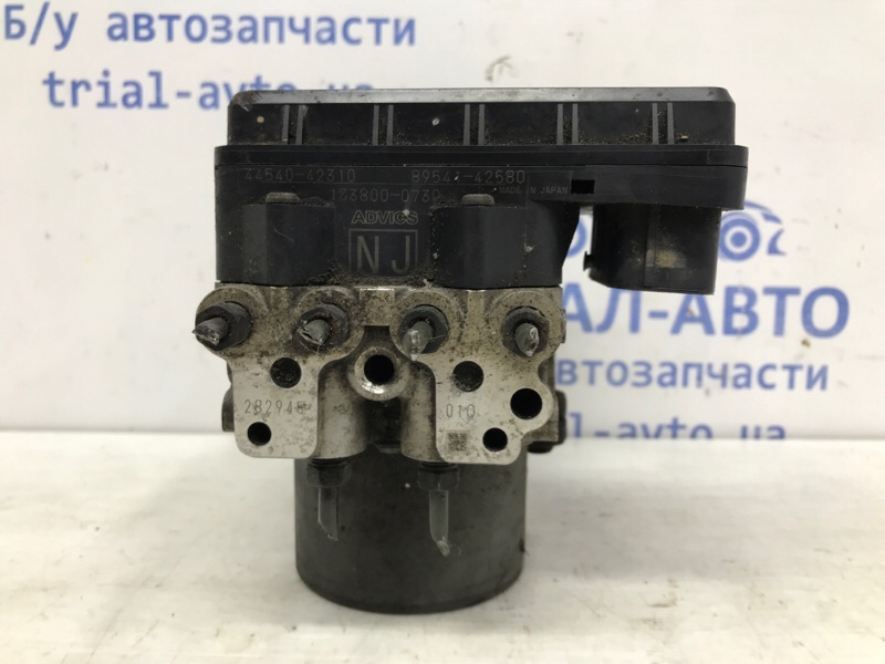 Блок abs Toyota RAV 4 2012-2018 A40 2.2 diesel 2ADFTV 8954142580 Б/У
