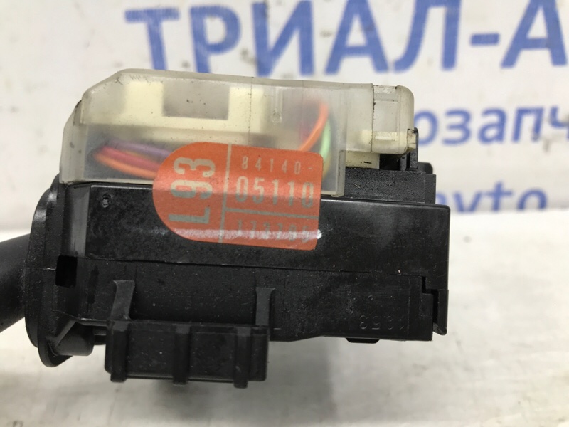 Переключатель подрулевой левый(поворотники) Avensis 2003-2009 T25 1.8 бензин 1ZZFE