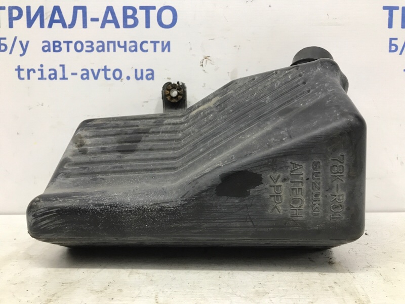 Резонатор воздушного фильтра Suzuki Grand Vitara JT 2.4 бензин J24B
