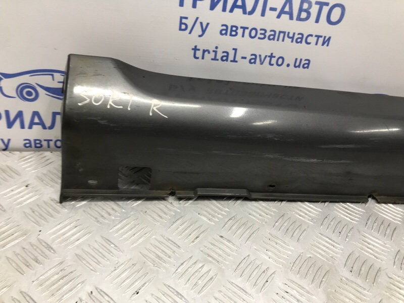 Накладка порога внешняя правая задняя Sorento 2002-2011 BL 2.5 diesel D4CB