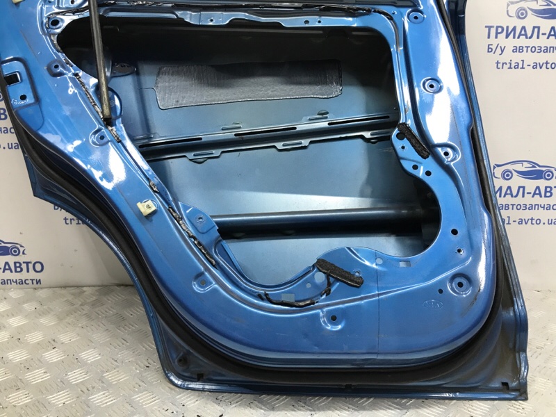 Дверь задняя левая Sportage 2010-2016 SL 1.7 diesel D4FD