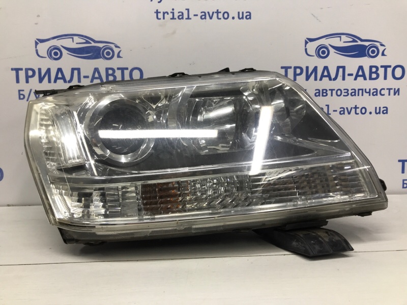 Фара правая Ксенон Suzuki Grand Vitara 2005-2016 JT 2.4 бензин J24B 35120-65J41 Б/У