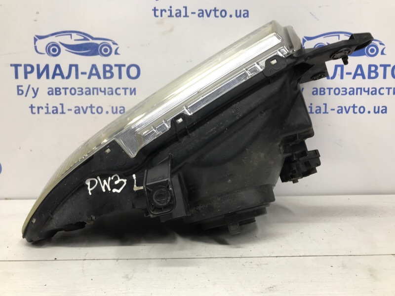 Фара левая галоген Pajero Wagon 1999-2006 3 3.2 Дизель 4M41