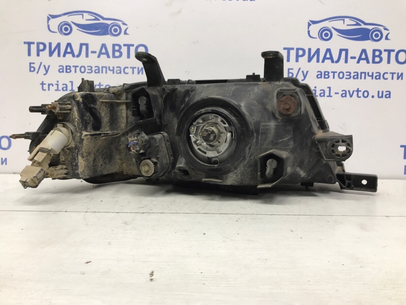 Фара левая галоген Pajero Sport 1996-2008 K9 2.5 Diesel 4D56