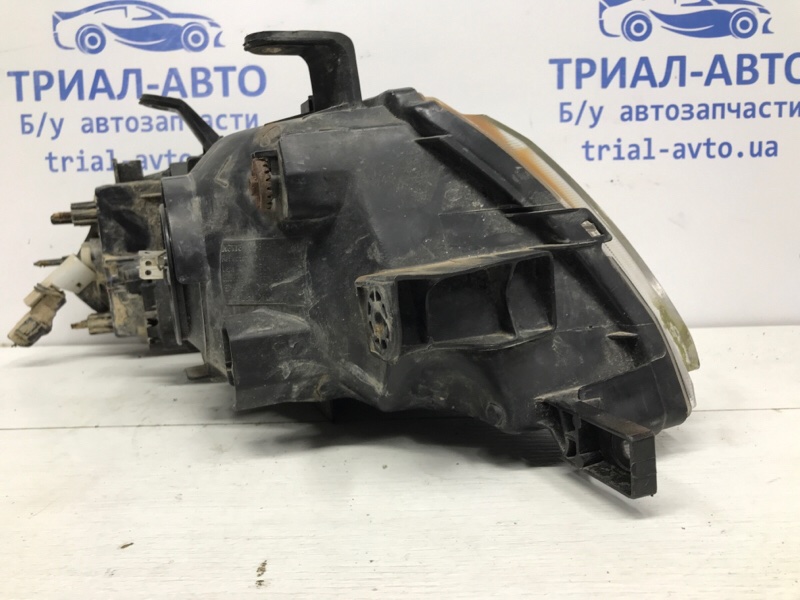 Фара левая галоген Pajero Sport 1996-2008 K9 2.5 Diesel 4D56