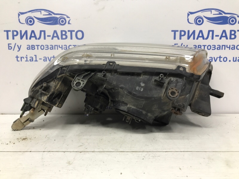 Фара левая галоген Pajero Sport 1996-2008 K9 2.5 Diesel 4D56