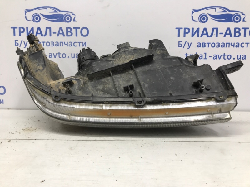 Фара левая галоген Pajero Sport 1996-2008 K9 2.5 Diesel 4D56