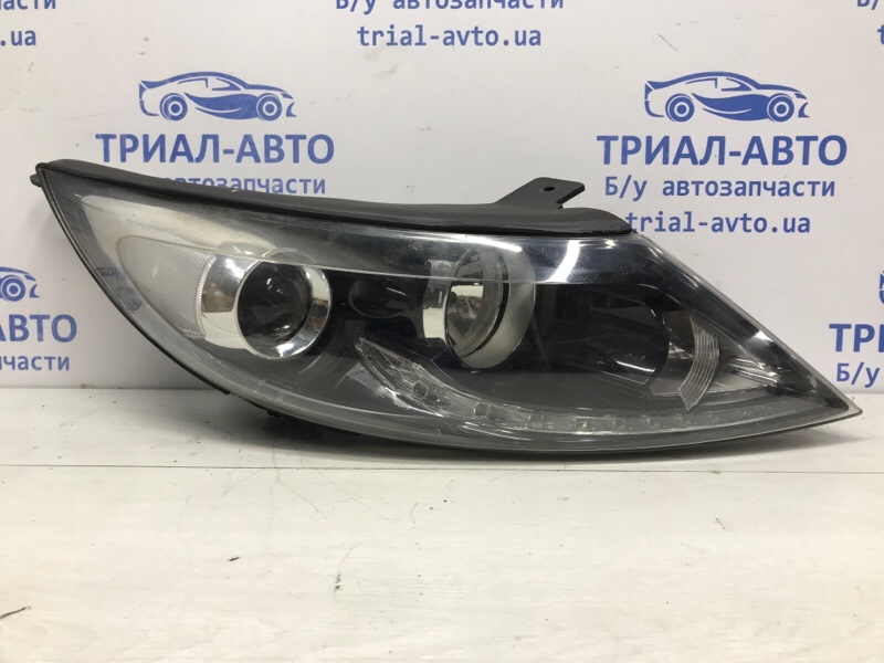 Фара правая галоген Kia Sportage 2010-2016 SL 1.7 diesel D4FD 92102-3U270 Б/У