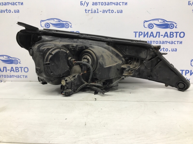 Фара левая галоген RAV 4 2012-2018 A40 2.2 diesel 2ADFTV