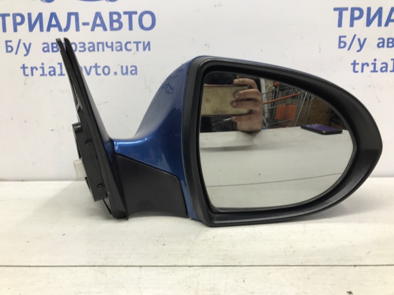 Зеркало правое Kia Sportage 2010-2016 SL 1.7 diesel D4FD 876203U730 Б/У
