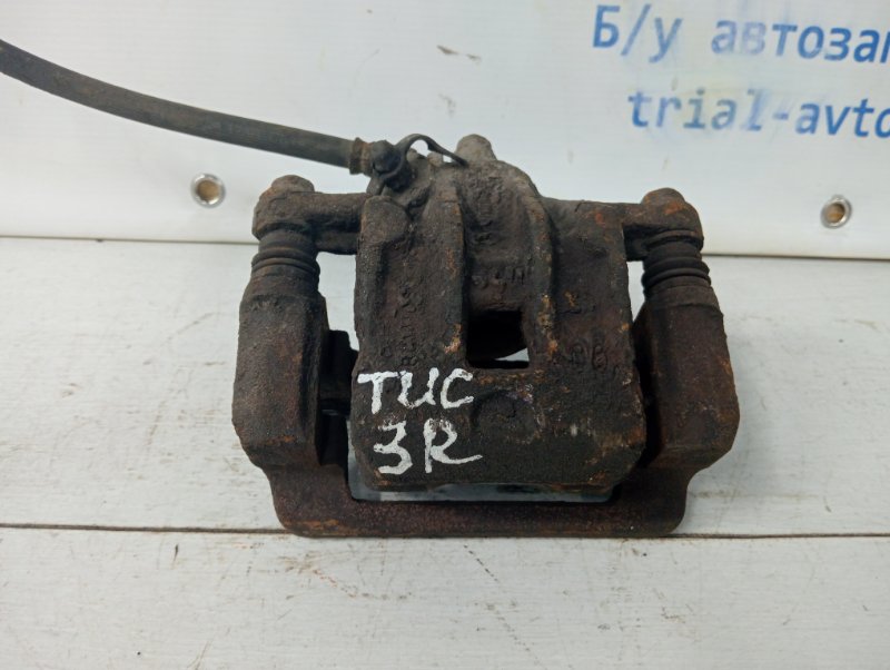 Суппорт задний правый Hyundai Tucson 2004-2009 JM 2.0 diesel D4EA 583112EA00 Б/У