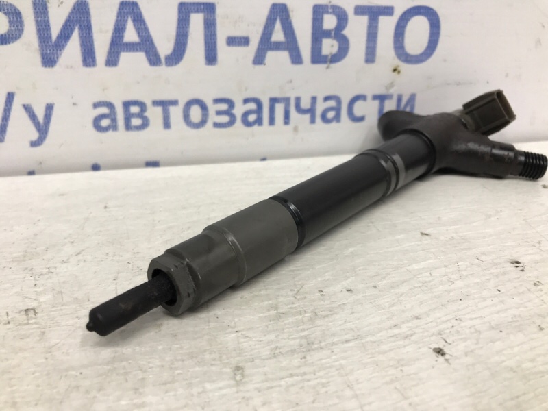 Форсунка топливная RAV 4 2012-2018 A40 2.2 diesel 2ADFTV