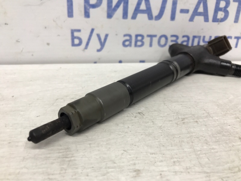 Форсунка топливная RAV 4 2012-2018 A40 2.2 diesel 2ADFTV