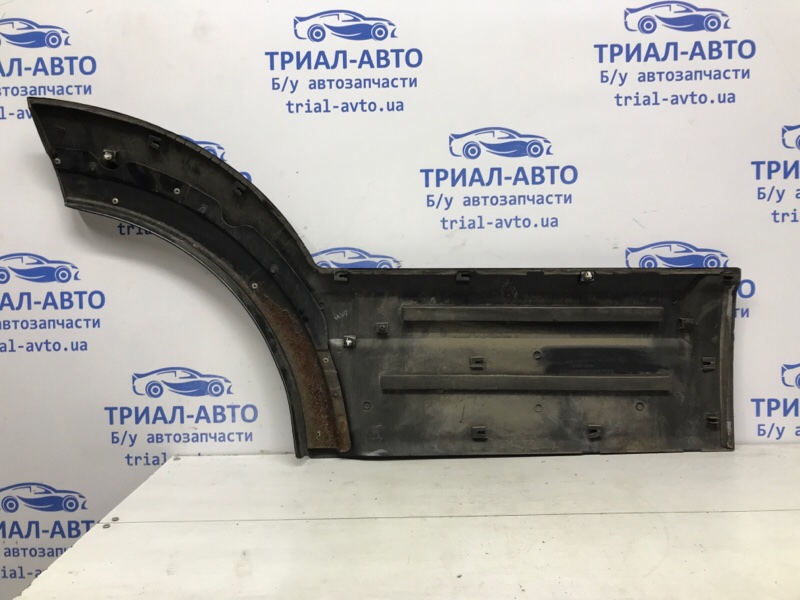 Накладка двери задняя левая Sorento 2002-2011 BL 2.5 diesel D4CB