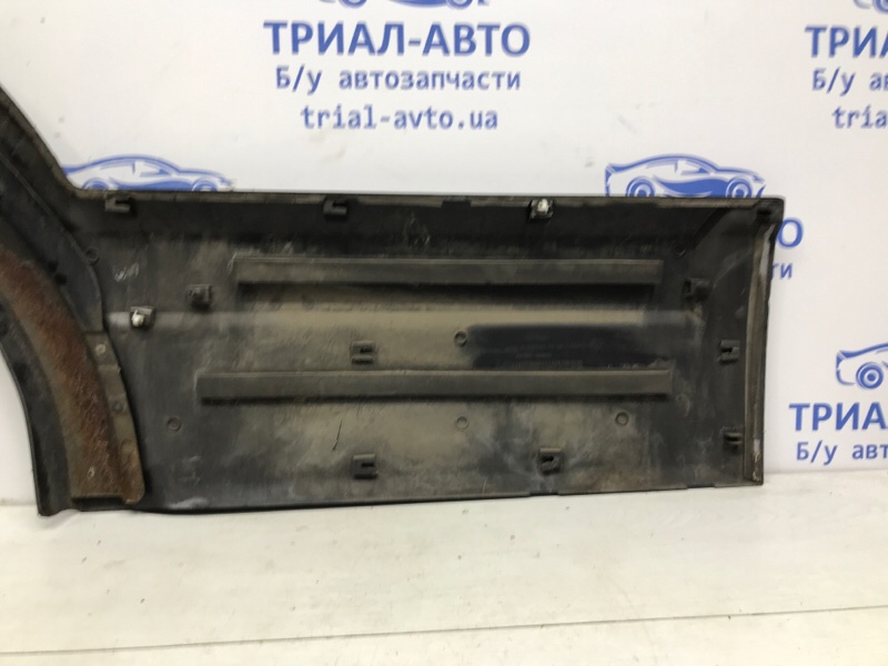 Накладка двери задняя левая Sorento 2002-2011 BL 2.5 diesel D4CB