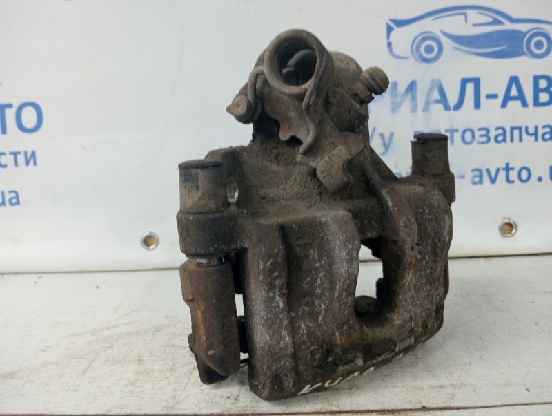 Суппорт задний левый Ford Kuga CBS 2.0 diesel
