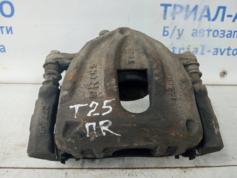 Суппорт передний правый Toyota Avensis 2003-2009 T25 1.8 бензин 1ZZFE 4773005050 Б/У