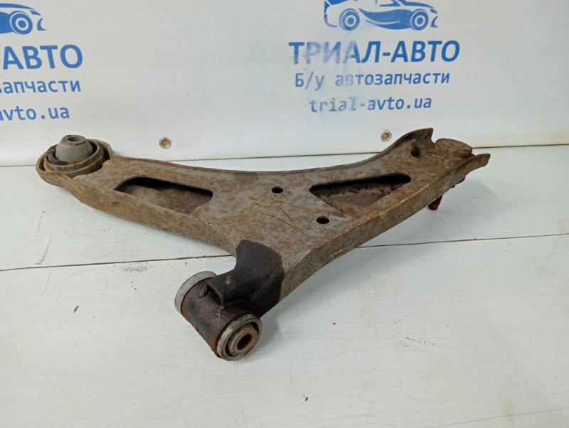 Рычаг правый передний Grand Vitara 2005-2016 JT 2.4 бензин J24B