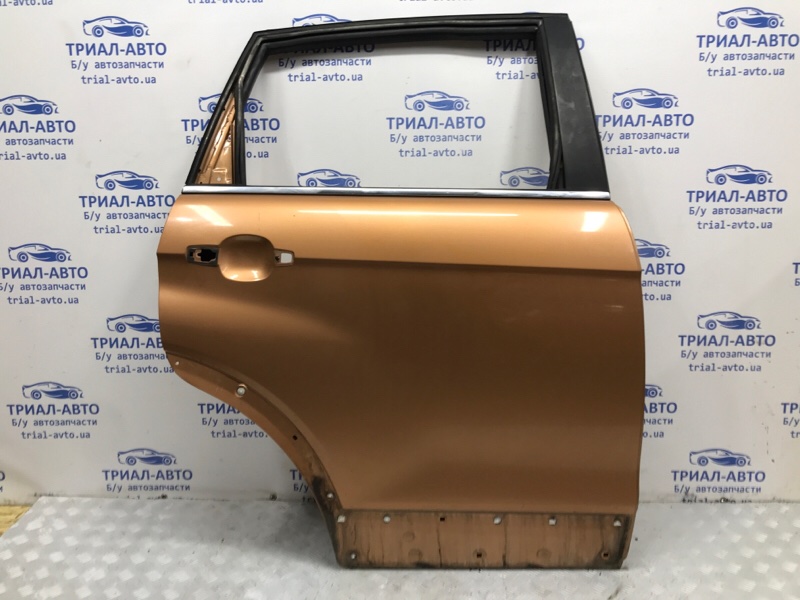 Дверь задняя правая Chevrolet Captiva 2006-2011 C100 2.4 бензин Z24SED 96623881 Б/У