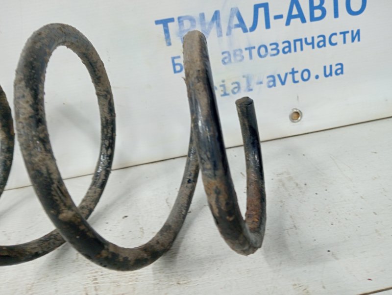 Пружина передняя Toyota RAV 4 A40 2.2 diesel 2ADFTV