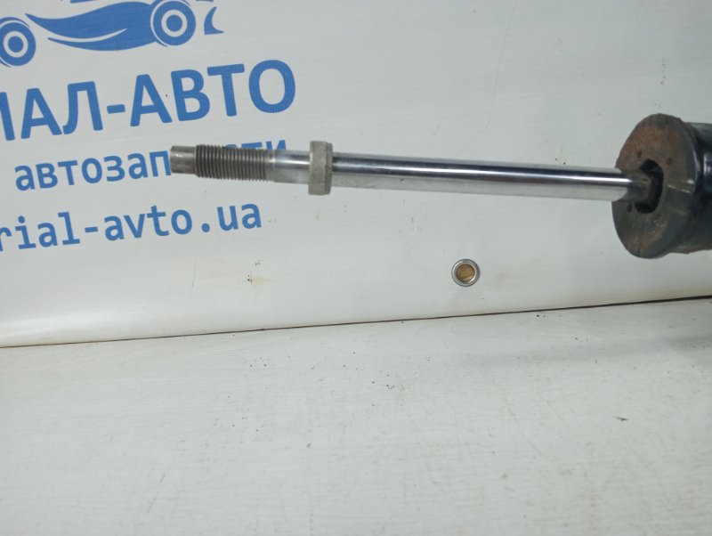 Амортизатор задний Infiniti Q50 V37 2.2 diesel OM651