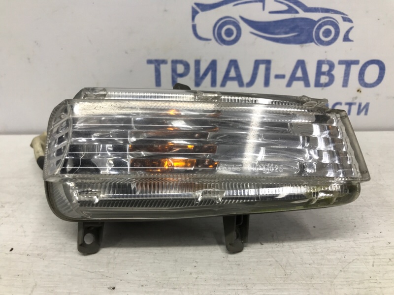 Фара противотуманная правая Mazda CX 7 2007-2012 ER 2.3 бензин 	L3VDT E22151060B Б/У