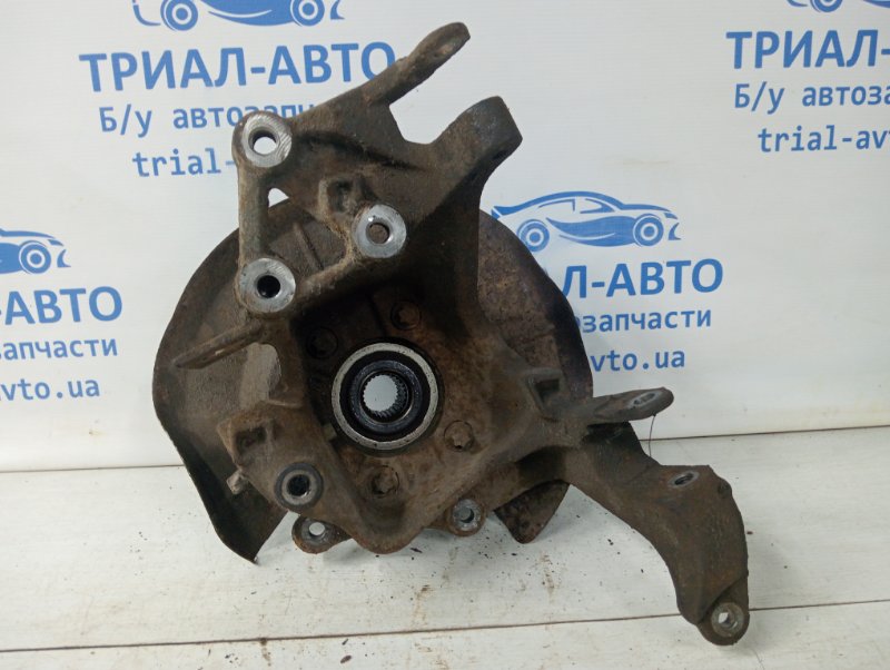 Цапфа задняя левая со ступицей Ford Kuga CBS 2.0 diesel
