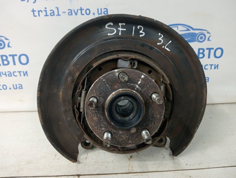 Цапфа задняя левая со ступицей Subaru Forester 2012-2018 SJ 2.0 diesel EE20Z 28411SG010 Б/У