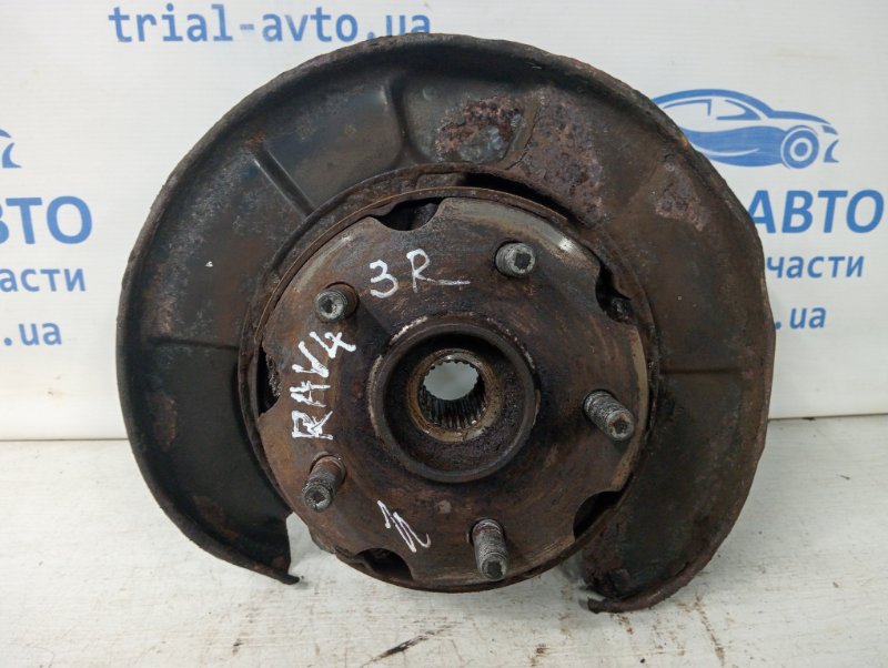 Цапфа задняя правая со ступицей Toyota RAV 4 2012-2018 A40 2.2 diesel 2ADFTV 4230442020 Б/У