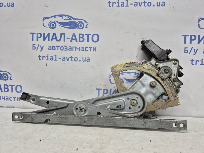 Стеклоподъемник задний правый Sorento 2002-2011 BL 2.5 diesel D4CB