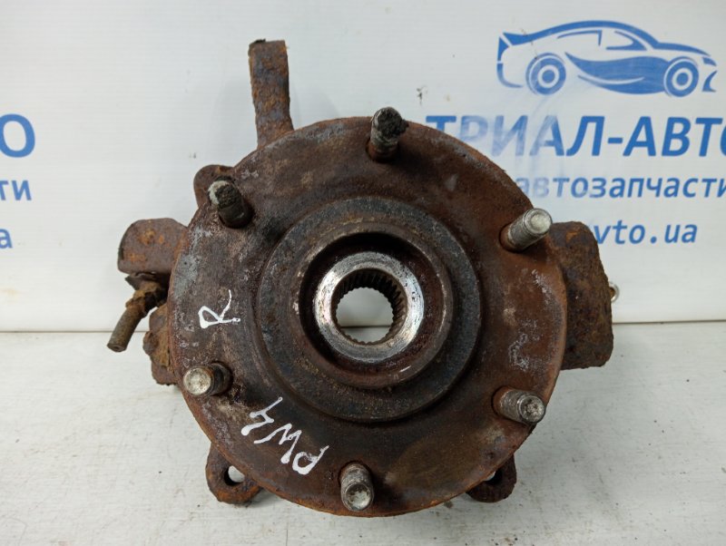 Кулак поворотный правый со ступицей Mitsubishi Pajero Wagon 2006-2022 4 3.2 Дизель 4M41 3870A022 Б/У