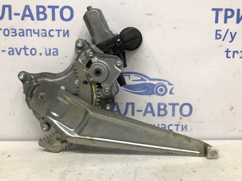 Стеклоподъемник задний левый RAV 4 2012-2018 A40 2.2 diesel 2ADFTV