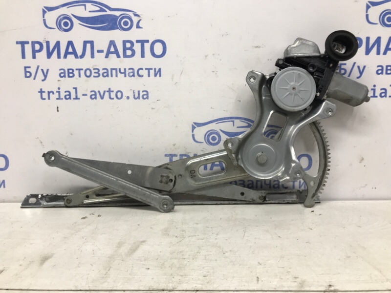 Стеклоподъемник передний правый Toyota RAV 4 2012-2018 A40 2.2 diesel 2ADFTV 6980130280 Б/У