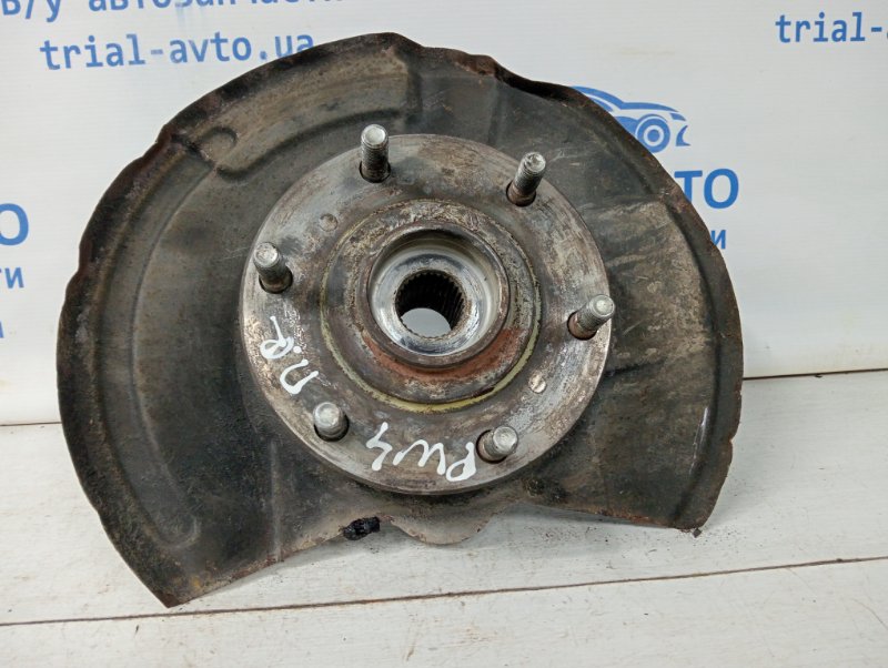 Кулак поворотный правый со ступицей Mitsubishi Pajero Wagon 2006-2022 4 3.2 Дизель 4M41 3870A022 Б/У