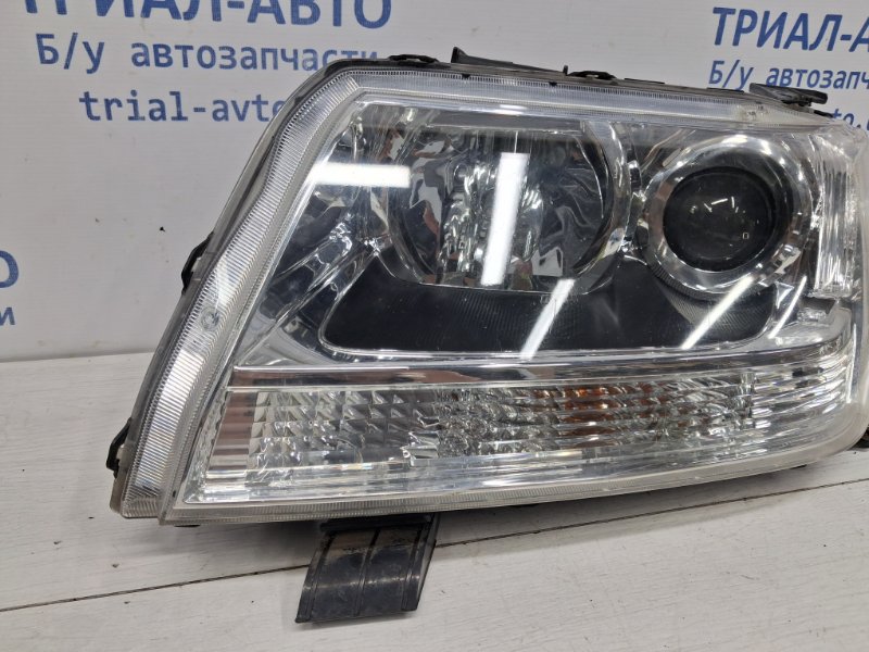 Фара левая Ксенон Suzuki Grand Vitara JT 2.4 бензин J24B