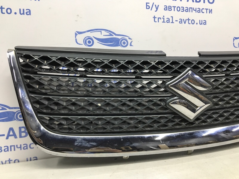 Решетка радиатора Grand Vitara 2005-2016 JT 2.4 бензин J24B