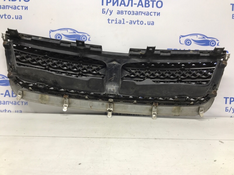 Решетка радиатора Grand Vitara 2005-2016 JT 2.4 бензин J24B
