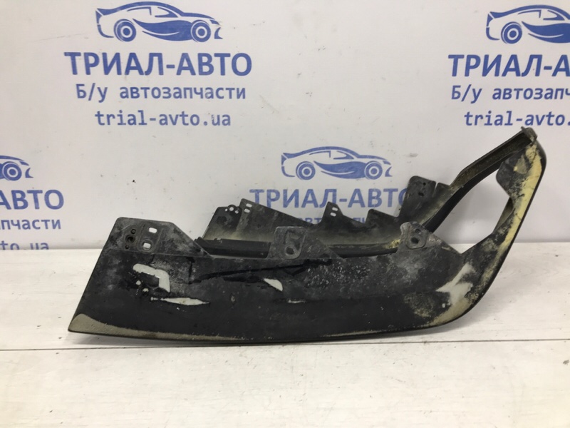 Накладка правая Pajero Sport 1996-2008 K9 2.5 Diesel 4D56