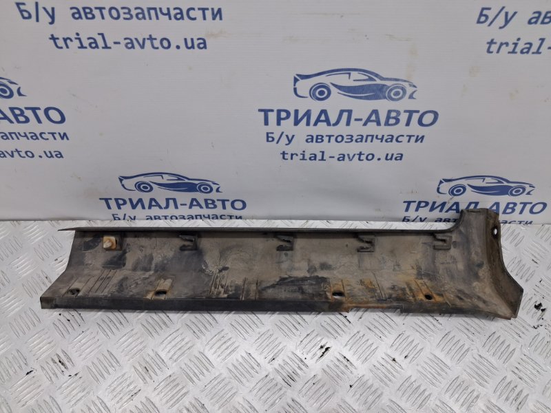Накладка порога внешняя правая задняя Captiva 2006-2011 C100 2.4 бензин Z24SED