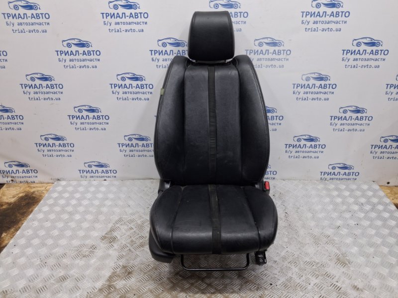 Сиденье переднее правое Mazda CX 7 2007-2012 ER 2.3 бензин 	L3VDT EH128811002 Б/У