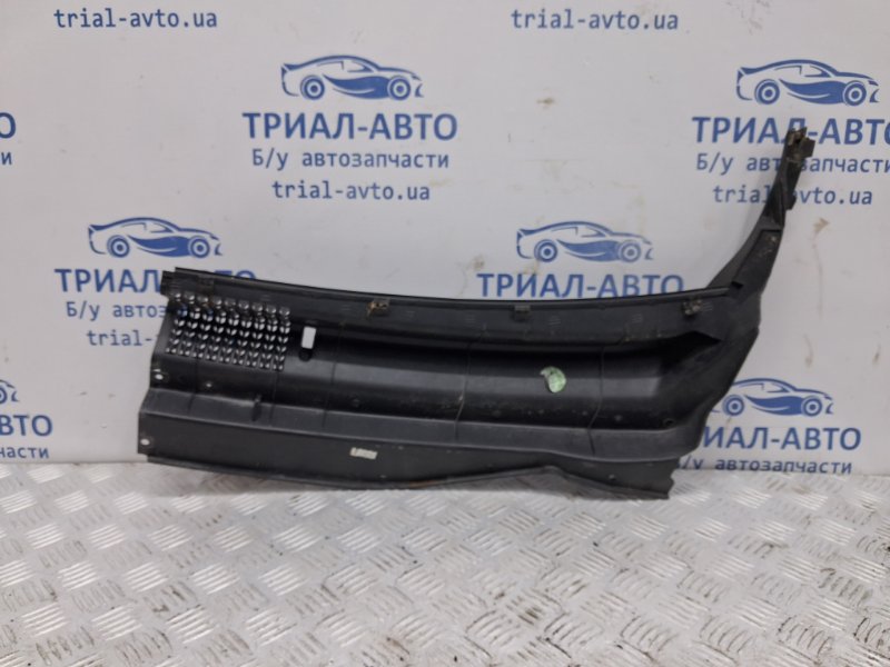 Дефлектор дворников правый Captiva 2006-2011 C100 2.4 бензин Z24SED