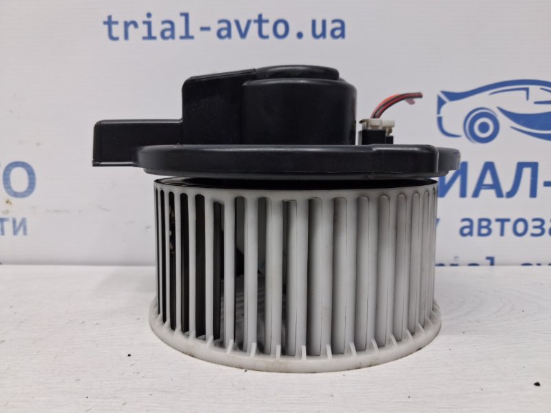 Моторчик печки Mazda CX 7 2007-2012 ER 2.3 бензин 	L3VDT EG2161B10 Б/У