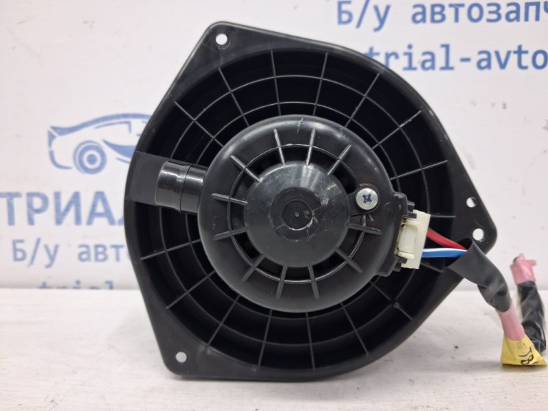 Моторчик печки Toyota RAV 4 A40 2.2 diesel 2ADFTV