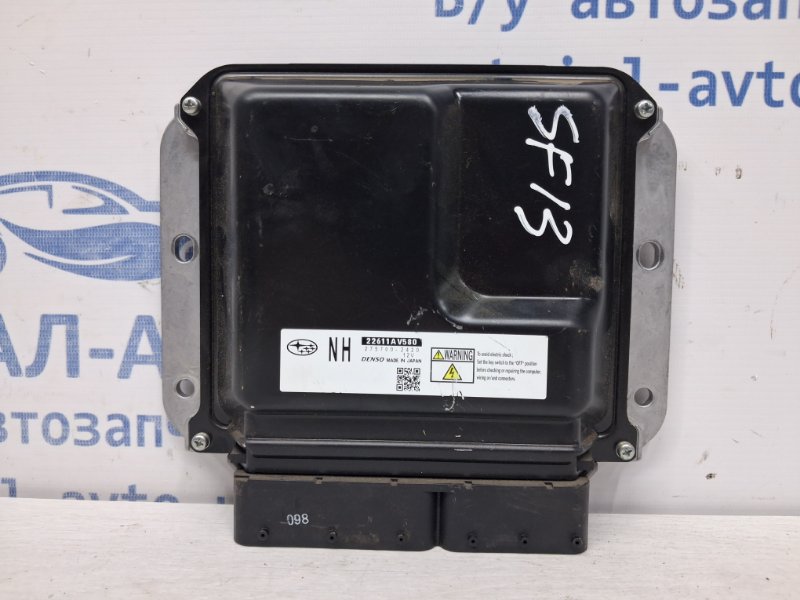 Блок управления двигателем Subaru Forester 2012-2018 SJ 2.0 diesel EE20Z 22611AV580 Б/У