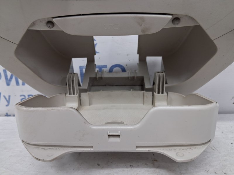 Плафон передний Ford Kuga CBS 2.0 diesel