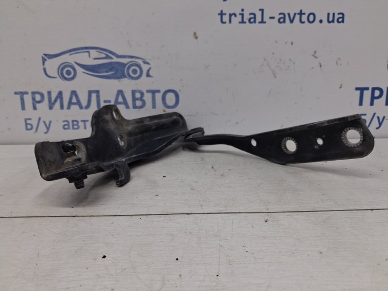 Петля капота правая SsangYong Kyron DJ 2.7 D27DT