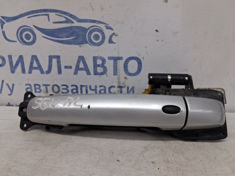 Ручка двери внешняя передняя левая Suzuki Grand Vitara 2006-2014 JT 2.4 бензин J24B 8282163J30 Б/У