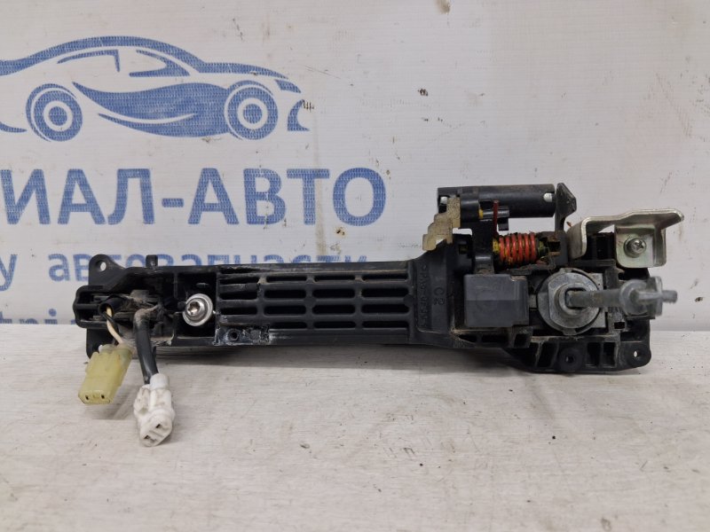 Ручка двери внешняя передняя правая Suzuki Grand Vitara JT 2.4 бензин J24B