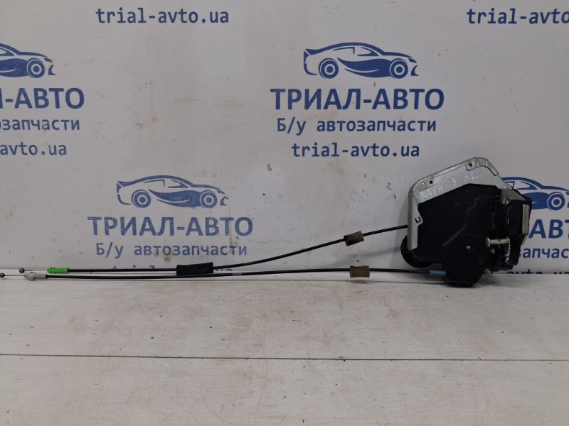 Замок двери задний левый Toyota RAV 4 2012-2018 A40 2.2 diesel 2ADFTV 6906042030 Б/У